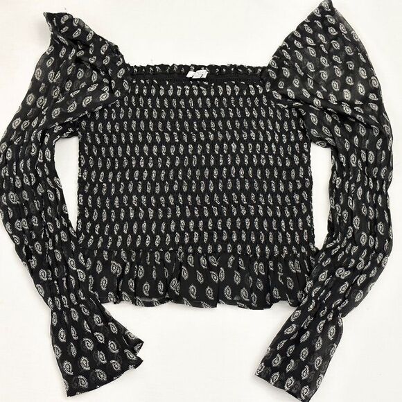 Patrons of Peace Cropped  Black Print Top Size M - Picture 1 of 3